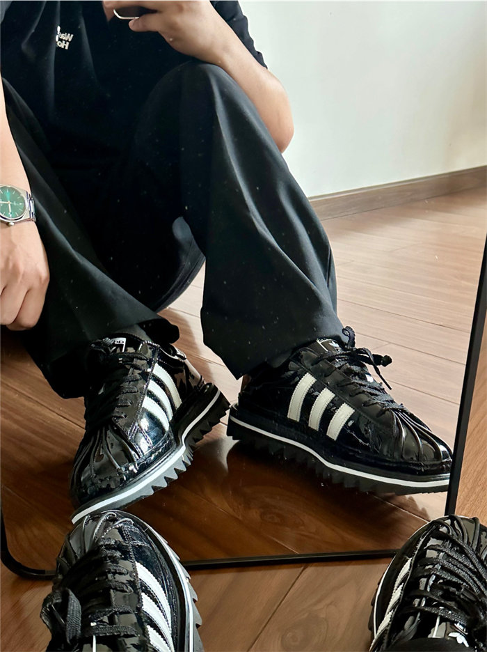 아디다스 x 클랏 슈퍼스타  편안한 미끄럼방지마모 흰색/블랙 photo review